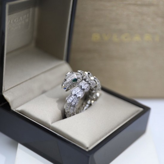 A simple and mature impression is wonderful Ring 2023SS BVLGARI Bvlgari A simple and mature impression is wonderful Ring 2023SS BVLGARI Bvlgari